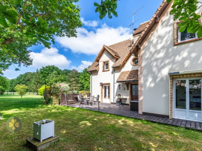 Belle maison familiale avec 5 chambres et sous-sol total