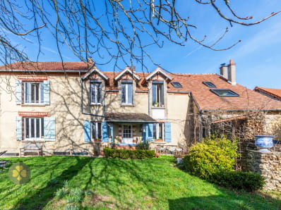 Belle maison de charme de 220 m² proche gare