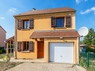 Maison familiale en parfait état avec garage