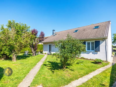 Charmante maison entièrement rénovée avec 5 chambres