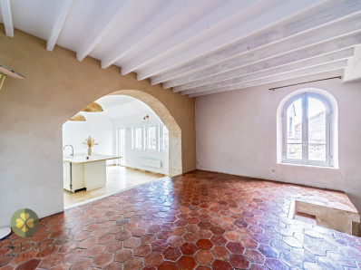 Maison de charme et de caractère avec 5 chambres