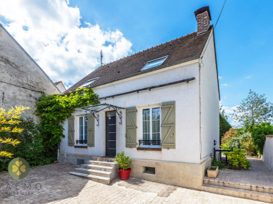 Charmante maison en centre-ville de La Queue-Lez-Yvelines