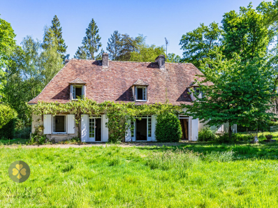 Demeure de caractère avec un grand garage de 190 m² au sol