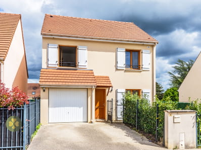 Maison de 2013 avec 4 chambres