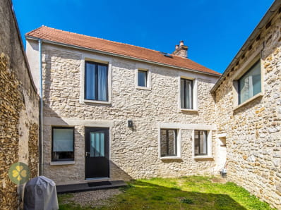 Centre ville de Thoiry - maison de charme