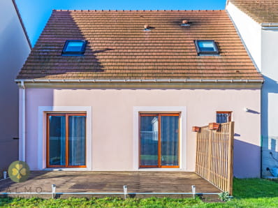 Maison 4 pièces avec jardin et garage