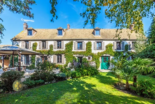 Maison 7 pièces 311 m² · à Bréval · 311 m² · 895 000 €