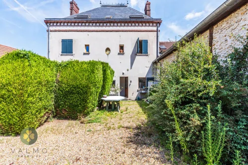 Appartement 8 pièces 49 m² · à Gambais · 49 m² · 180 000 €